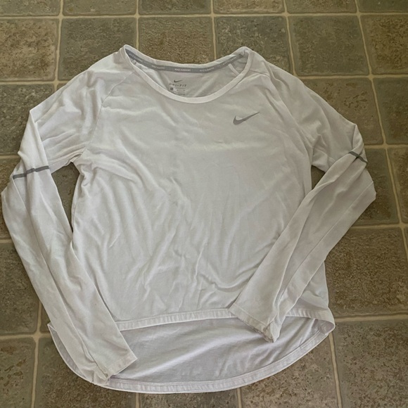 Nike Dri-FIT White Running Tee - Picture 1 of 3